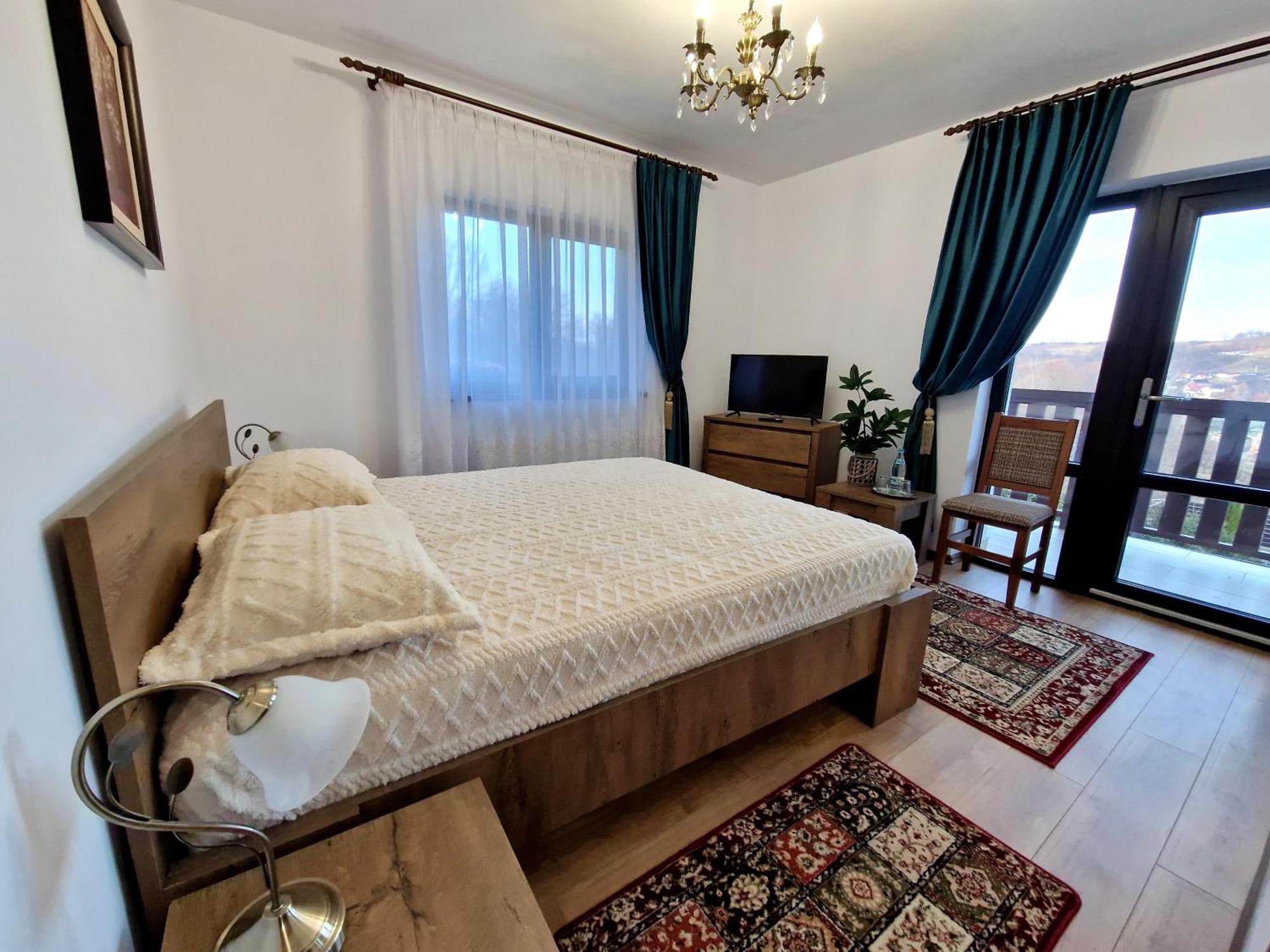 Pensiunea Izvorul Linistii Radaseni Esterno foto